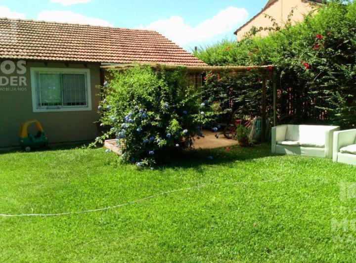 Casa · 80m² · 4 Ambientes · 1 Cochera