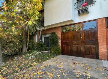 Casa de 4 ambientes, Almirante Brown · Excelente PH en Muy Buena Ubicación - Adrogue