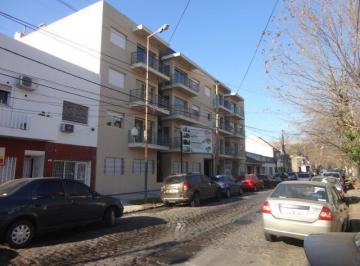 Departamento · 42m² · 2 Ambientes · Excelente 2 Amb en Planta Baja Al Frente. - Banfield Este