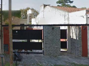 Casa · 4 Ambientes · 2 Cocheras · Casa - Lomas de Zamora