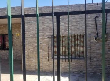 Casa de 4 ambientes, Esteban Echeverría · Venta 2 Casas Juntas