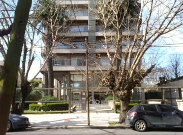 Departamento de 4 ambientes, Quilmes · Cuatro Ambientes con Tres Cocheras en Quilmes Centro. Alquiler Ó Venta