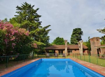 Quinta vacacional de 5 ambientes, Ezeiza · Casa Quinta en Alquiler Temporal en Barrio El Trebol - Ezeiza