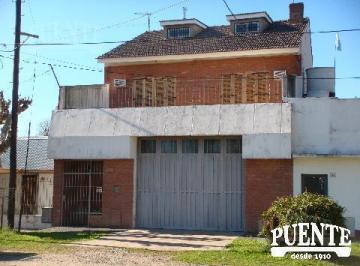 Casa · 320m² · 5 Ambientes · 4 Cocheras · 30 de Septiembre 1002