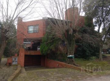 Casa · 356m² · 7 Ambientes · 2 Cocheras · Venta | Excelente Casa en Country Maschwitz Club