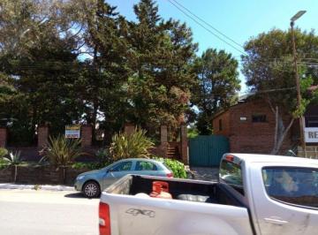 GIA-GI1-1398_2 · Retasado! Oportunidad Casa con Lote Sobre Av 3