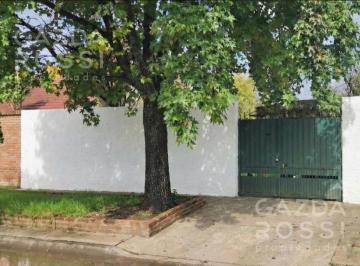 Casa · 100m² · 4 Ambientes · Casa en Venta en Burzaco