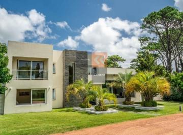 Foto1 · Casa en Parada 8 de La Mansa, en Barrio Privado, Cercano Al Shopping