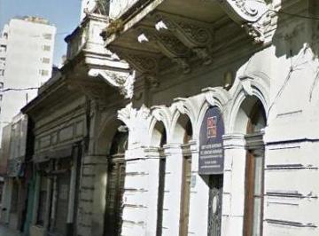 Oficina comercial de 14 ambientes, Rosario · Maipú 1122/24 - Oficinas / Consultorios 14 Ambientes - Uso Comercial