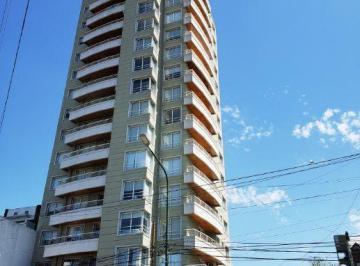 Departamento · 70m² · 3 Ambientes · 1 Cochera · Departamento en Venta en Lomas de Zamora Este