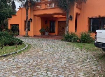 Fachada Frente · Excelente Casa a La Venta, B°c° Estancia Alvear, Don Torcuato, Tigre