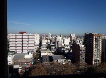Departamento de 4 ambientes, Quilmes · Cuatro Ambientes con Cochera, en Quilmes Centro.