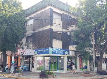 Departamento de 3 ambientes, Tres de Febrero · Departamento en Edificio Primer Piso Al Frente