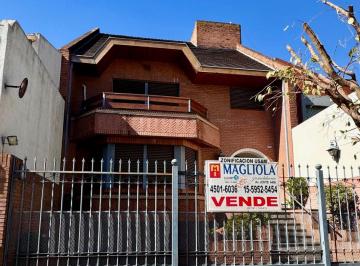 Casa de 8 ambientes, Villa Devoto · Hermosa Casa S/lote 8.66 X 36.20 Gran Parque