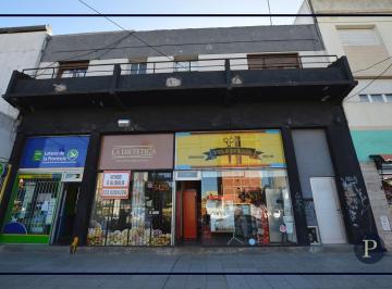 Local comercial · 350m² · 4 Ambientes · Venta en Block 3 Locales y Departamento 4 Amb en Planta Alta.