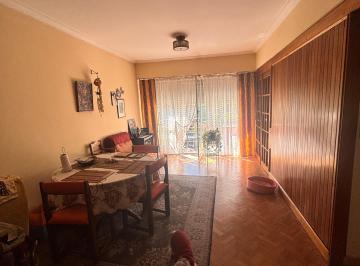 Departamento de 4 ambientes, Vicente López · Melo 2426 - Piso 1 - Florida - Vicente López.