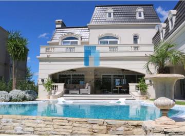 Casa · 600m² · 5 Ambientes · 2 Cocheras · 4 Dorm. | El Yacht - Nordelta