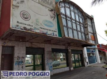 Bodega-Galpón · 1500m² · Deposito con Local en Rondeau
