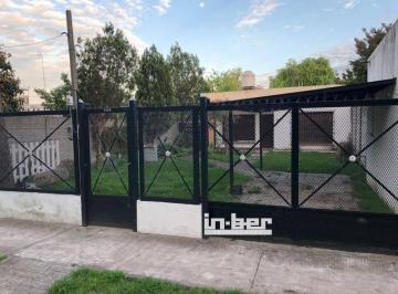 INB-INB-2352_2 · Casa 2 Dorm.. | Calle