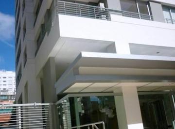 Garage , Villa Urquiza · Cochera Fija y Cubierta / Seguridad 24 Horas