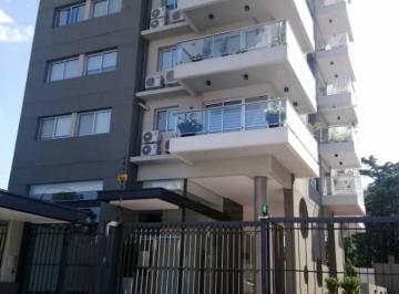 Departamento de 3 ambientes, Quilmes · Tres Ambientes con Cochera en Quilmes Centro.