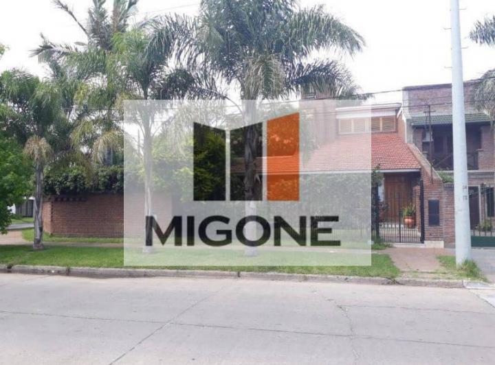 Casa · 289m² · 6 Ambientes · 2 Cocheras
