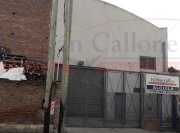 Bodega-Galpón · 450m² · Gran Galpón de 450 m² en La Tablada