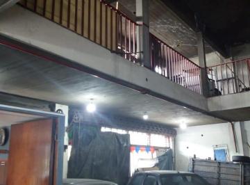 Terreno de 5 ambientes, Morón · Lote Irregular en Esq. de 13,35 X 22,72 m². V. Sarmiento, Moron