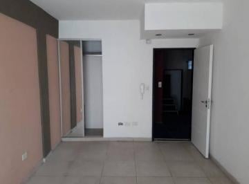 Departamento · 77m² · 3 Ambientes · Unica Unidad de 3 Amb. en El Complejo en Excelente Ubicacion.