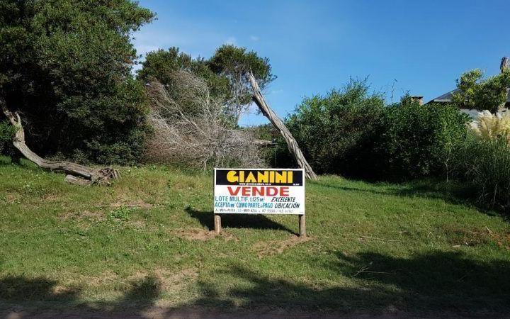 Terreno · 1125m²