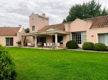 Casa de 8 ambientes, Luján · Las Praderas