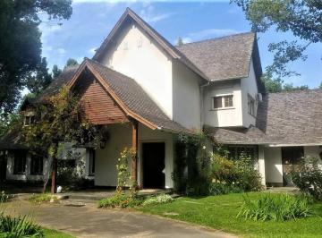 Casa de 5 ambientes, Rosario · Brassey 8370 - Venta - Casa de 5 Dorm..
