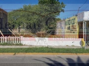 Terreno · 250m² · Gran Lote a Una Cuadra de La Playa