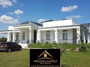 Quinta vacacional · 1000m² · 4 Ambientes · Importante Finca con Mansion y 9 Cabañas en Cañuelas