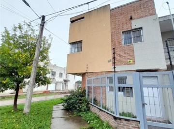 Casa · 74m² · 3 Ambientes · Casas - Duplex - Otras Zonas, Resistencia