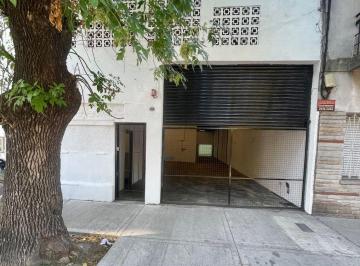 Muy buen galpón en alquiler, 350 metros cubiertos en una planta, entrada de cami · Excelente Galpon Alquiler 350 m 1 Planta Para Varios Rubros Lascano y Segurola