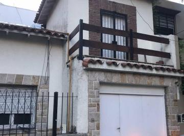 Casa de 2 ambientes, Vicente López · Excelente PH en Mb Zona Olivos, P. A. C/garaje, Patio, Estar - Cocina Com Amoblado