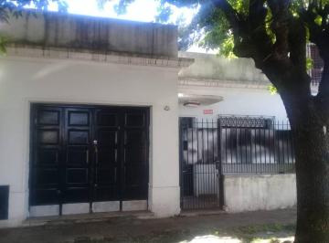 Casa de 2 ambientes, La Matanza · Casa 2 Ambientes con Garage y Fondo Libre