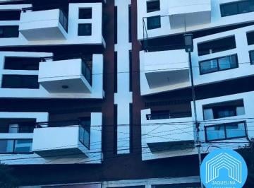 Departamento · 200m² · 4 Ambientes · 2 Cocheras · Semipiso Al Frente 4 Amb. Ramos Mejia - Sobre Av de Mayo!