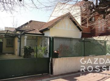 Casa · 150m² · 4 Ambientes · 2 Cocheras · Casa en Temperley