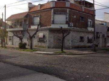 PH de 3 ambientes, Lanús · Depto. T/casa Al Frente Pb