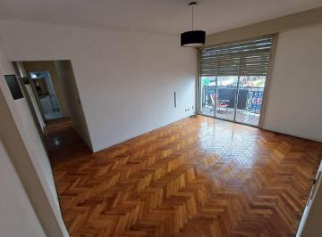 Departamento de 3 ambientes, Lomas de Zamora · Alsina 611 - 3 Amb Centro Banfield