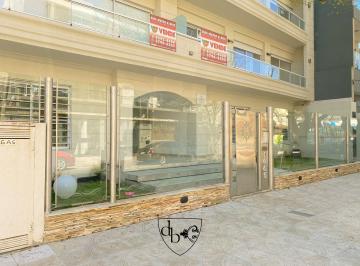 Departamento · 77m² · 2 Ambientes · Venta de Departamento Tipo Duplex de 2 Ambientes en Pozo en Adrogué