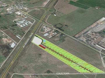 Terreno · 140000m² · Espectacular Fracción de 14 Ha, con Frente Sobre La Autopista Rosario - Santa Fe