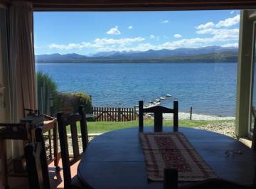 Casa de 4 ambientes, San Carlos de Bariloche · Venta Casa con Costa de Lago, 3 Dorm. - 2 Baños. San Carlos de Bariloche