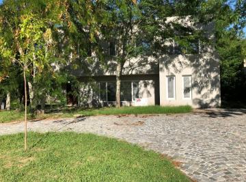 Casa de 4 ambientes, Berazategui · Espectacular Casa | a Estrenar | en Venta | en Fincas de Hudson