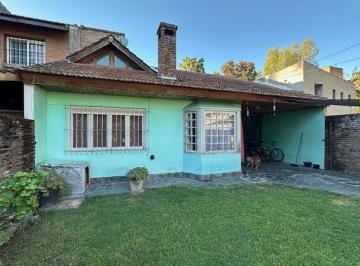 Casa · 133m² · 3 Ambientes · 4 Cocheras · Casa 3 Ambientes a La Venta en Don Torcuato