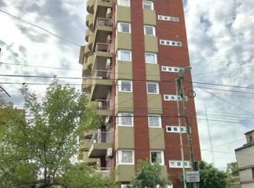 Departamento · 105m² · 4 Ambientes · 1 Cochera · Departamento - Lomas de Zamora