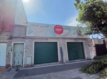 Casa de 3 ambientes, Lanús · Venta Casa 3 Amb. con Local Al Frente y Gran Fondo Libre