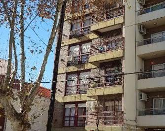 Departamento de 3 ambientes, Lanús · Departamento 3 Amb en Alquiler